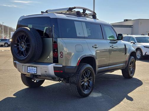 2020 Land Rover Defender 110 HSE