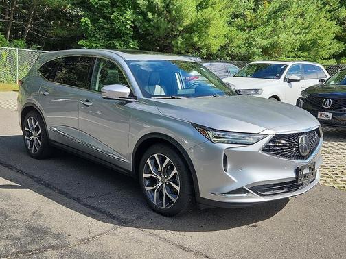 Lunar Silver Metallic 2023 Acura MDX Technology Package