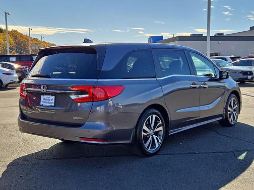 Modern Steel Metallic 2021 Honda Odyssey Touring