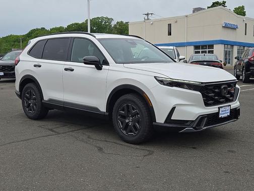 Platinum White Pearl 2026 Honda CR-V Hybrid TrailSport AWD