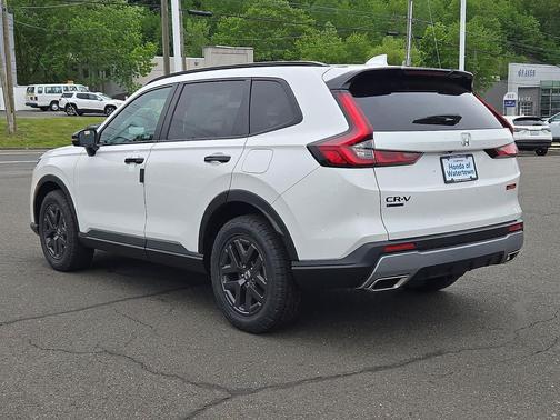 Platinum White Pearl 2026 Honda CR-V Hybrid TrailSport AWD