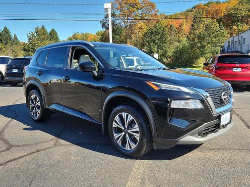 Super Black 2023 Nissan Rogue SV