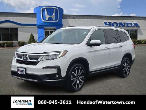 2022 Honda Pilot Touring 8-Passenger