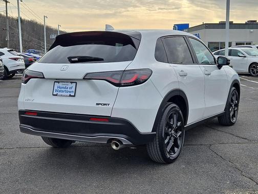 2025 Honda HR-V AWD Sport