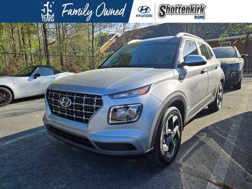 2025 Hyundai VENUE SEL