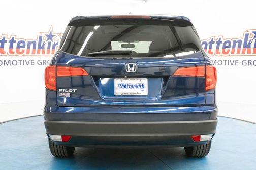 Lunar Silver Metallic 2016 Honda Pilot EX-L