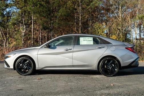 2026 Hyundai ELANTRA Sport