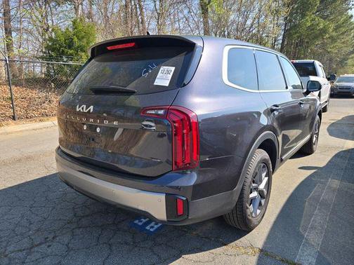 2025 Kia Telluride LX