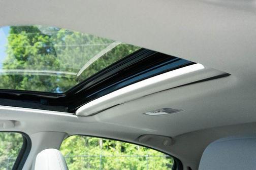 Milano Red 2022 Honda HR-V EX