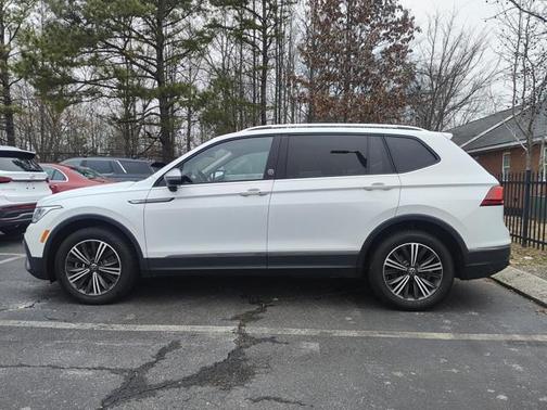 2024 Volkswagen Tiguan 2.0T Wolfsburg Edition