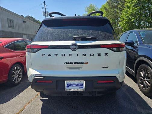2024 Nissan Pathfinder Rock Creek 4WD