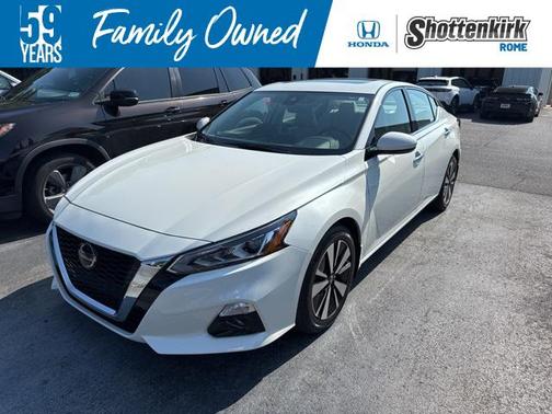 2022 Nissan Altima 2.5 SL