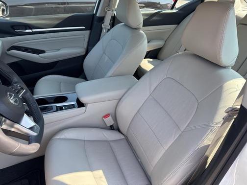 2022 Nissan Altima 2.5 SL