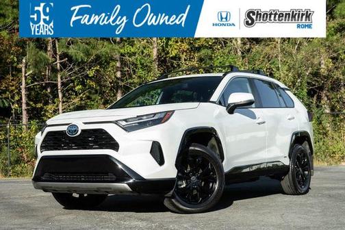 2024 Toyota RAV4 Hybrid SE
