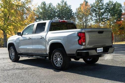 2024 Chevrolet Colorado LT