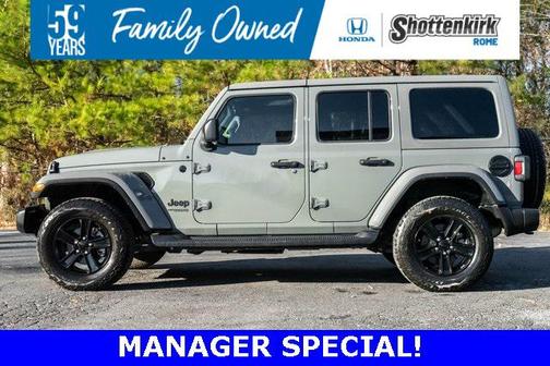 2022 Jeep Wrangler Unlimited Sahara