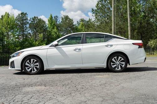 2023 Nissan Altima S FWD