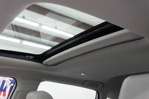 Platinum White Pearl 2026 Honda HR-V EX-L