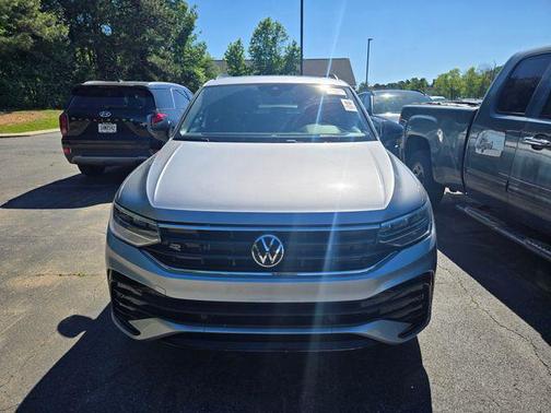 Silver Metallic 2023 Volkswagen Tiguan 2.0T SE R-Line Black