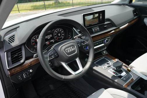 2018 Audi Q5 2.0T Prestige