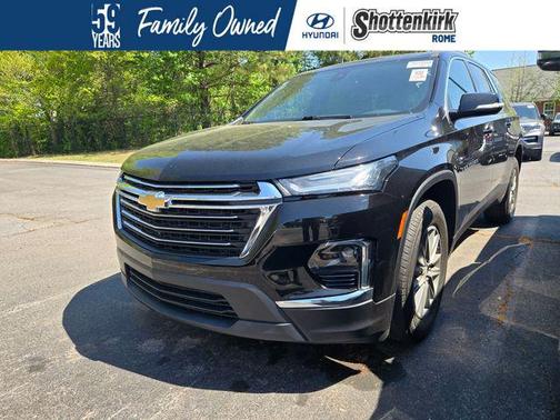 Mosaic Black Metallic 2023 Chevrolet Traverse LT Leather