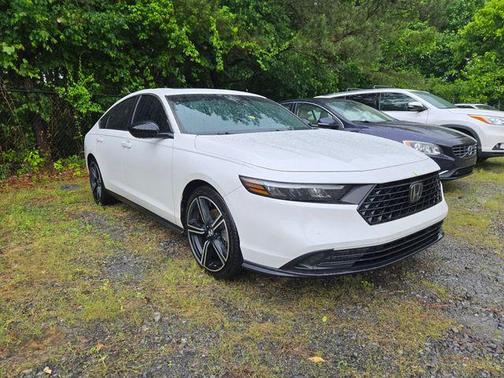 Platinum White 2023 Honda Accord Hybrid Sport