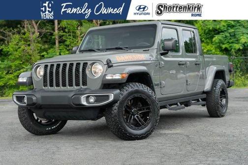 2023 Jeep Gladiator Sport S