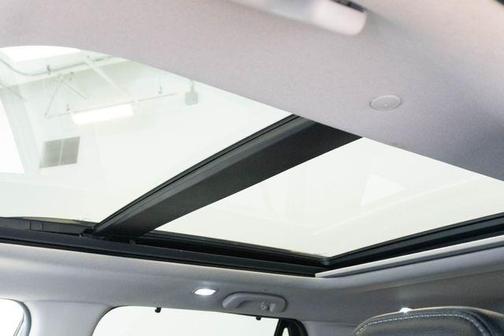 Modern Steel Metallic 2023 Honda Pilot Touring 8-Passenger