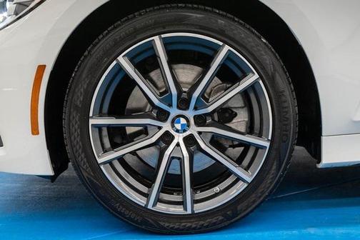 2020 BMW 330 xDrive