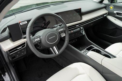 2025 Hyundai SONATA Hybrid SE