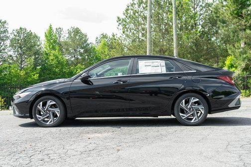 2025 Hyundai ELANTRA HEV Limited