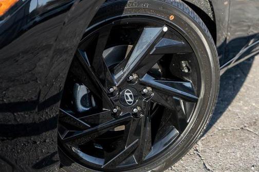 2026 Hyundai ELANTRA Sport