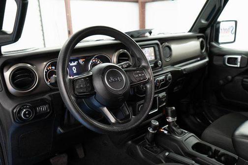 2020 Jeep Gladiator Sport