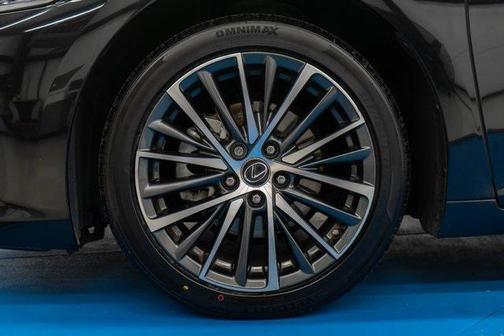 2022 Lexus ES 350 Base