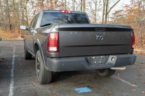 2024 RAM 1500 Classic Warlock Crew Cab 4x2 5'7' Box