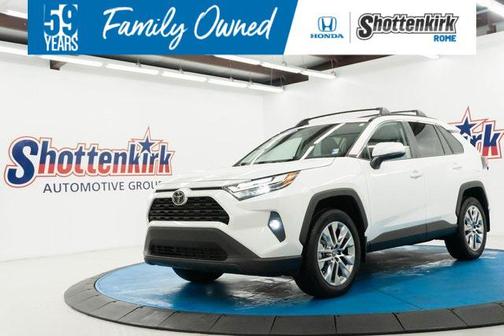 2025 Toyota RAV4 XLE Premium