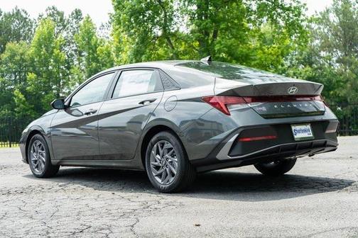 2025 Hyundai ELANTRA HEV Blue