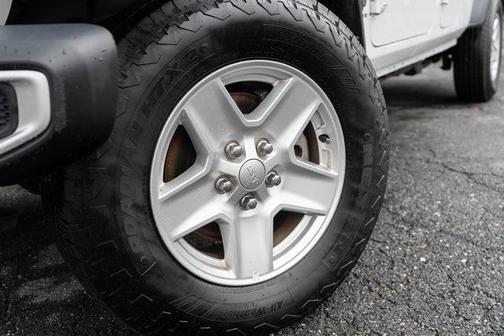 2023 Jeep Gladiator Sport S