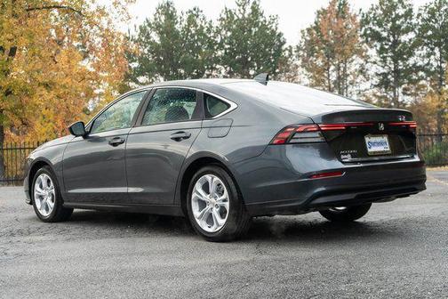 2025 Honda Accord LX 1.5T