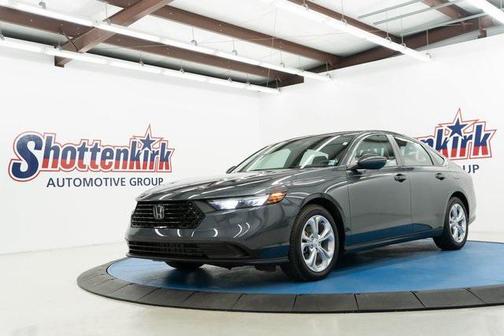 2025 Honda Accord LX 1.5T