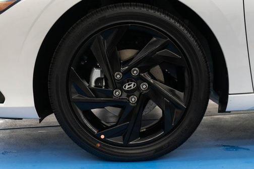 2026 Hyundai ELANTRA Sport