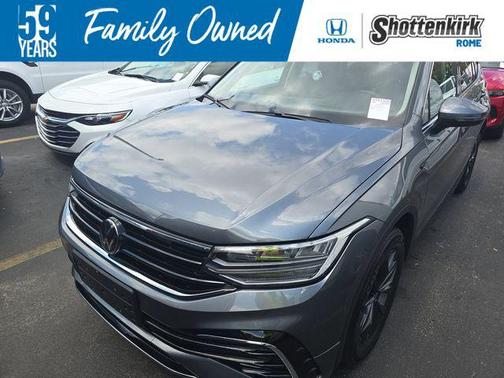 2024 Volkswagen Tiguan 2.0T SE 4MOTION