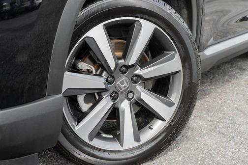 2023 Honda Pilot Touring 8-Passenger
