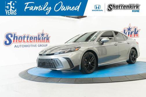 Heavy Metal 2025 Toyota Camry SE