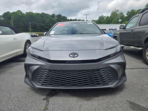 Heavy Metal 2025 Toyota Camry SE