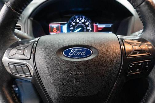 Blue Metallic 2019 Ford Explorer XLT