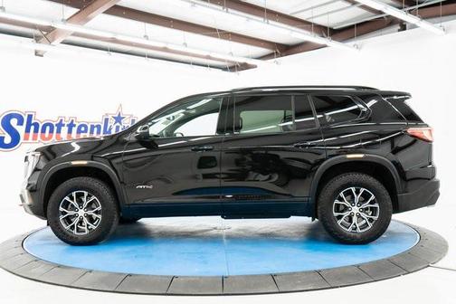 2024 GMC Acadia AWD AT4