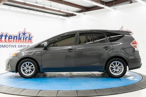2016 Toyota Prius v Four