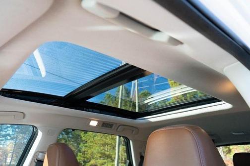 2023 Nissan Pathfinder Platinum FWD