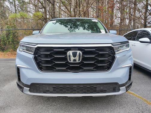 2024 Honda Pilot Touring 8-Passenger